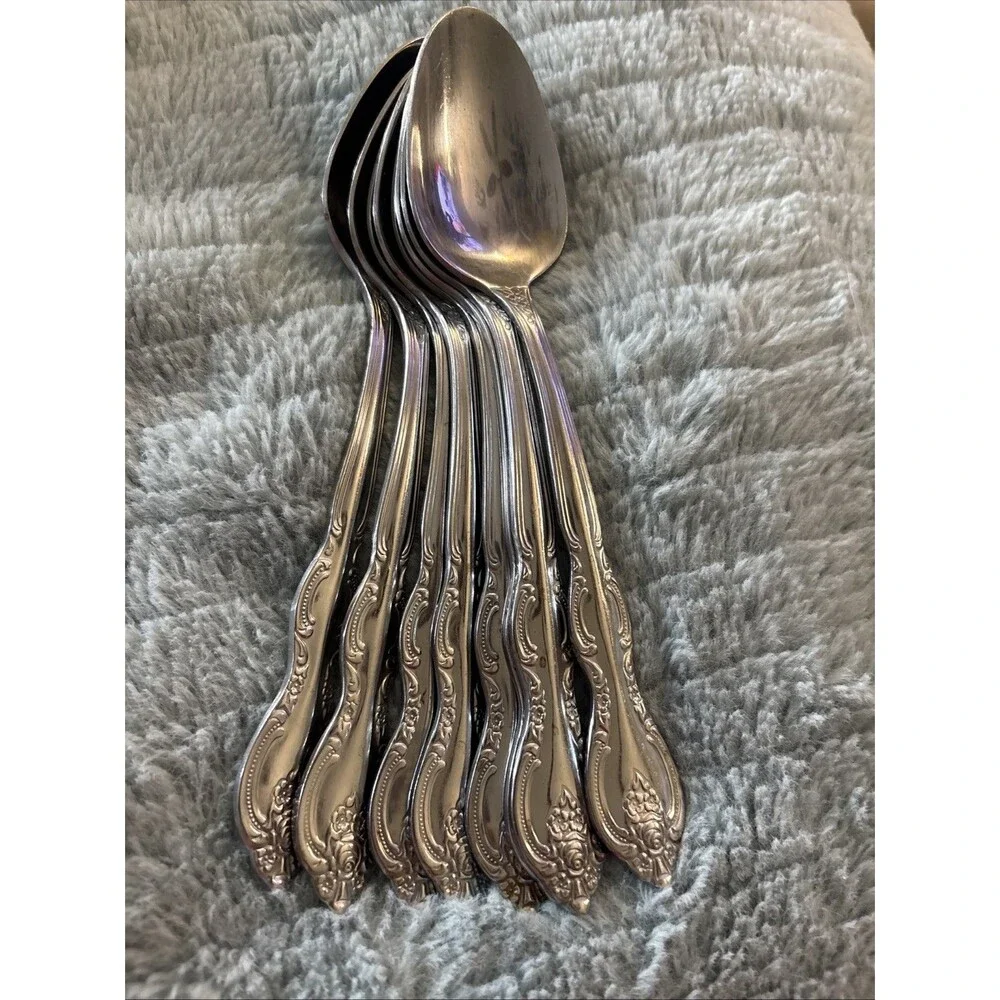 Lot Of 8 Vintage International Silver VERONA Stainless Oval Soup Spoons 7.5”